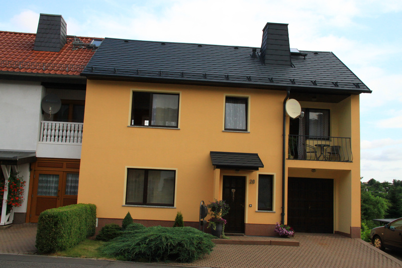 Reihenendhaus in Grimma mit PREFA-Dach